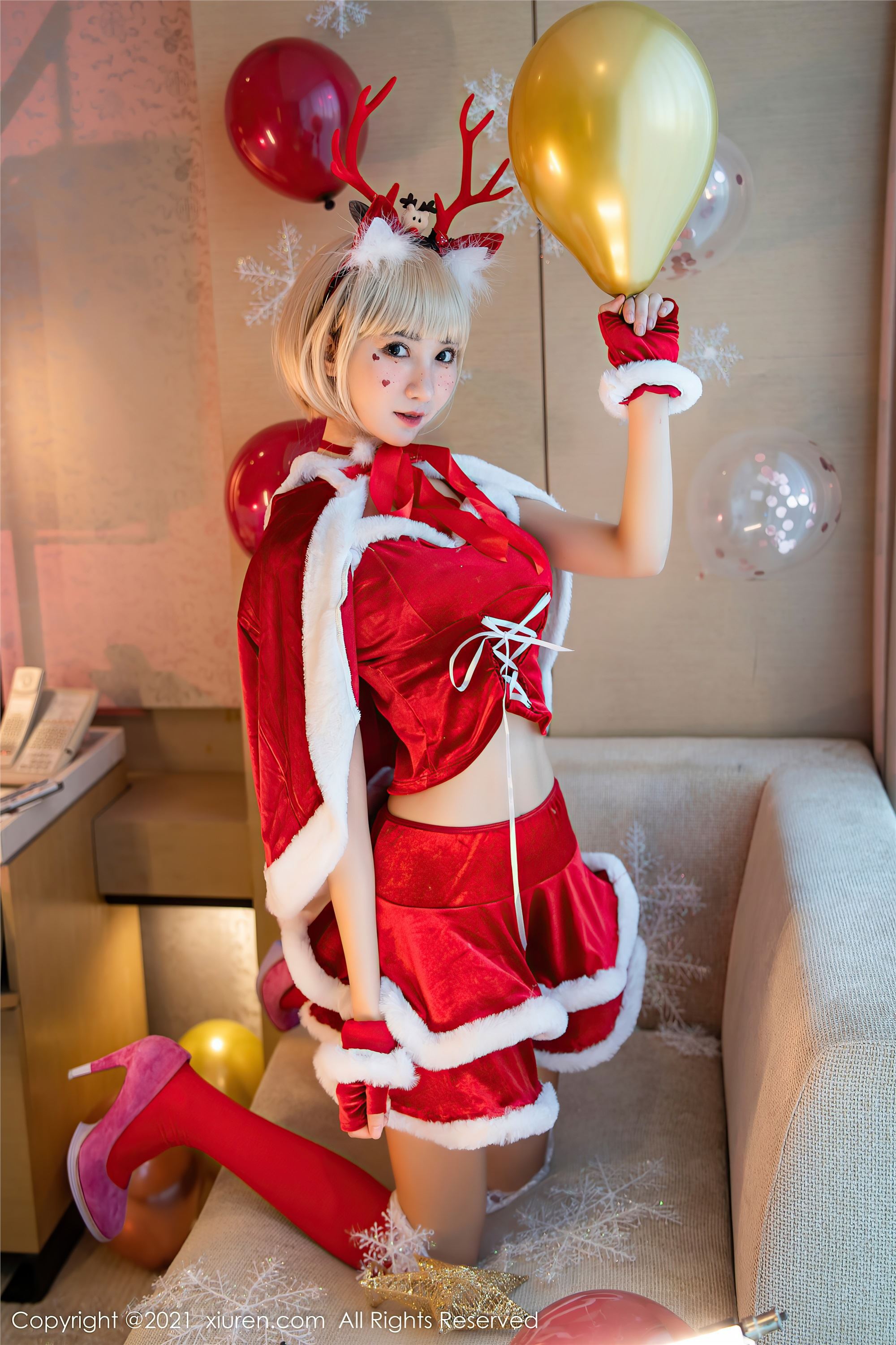 Xiuren秀人网 2021.12.06 NO.4300 小果冻儿